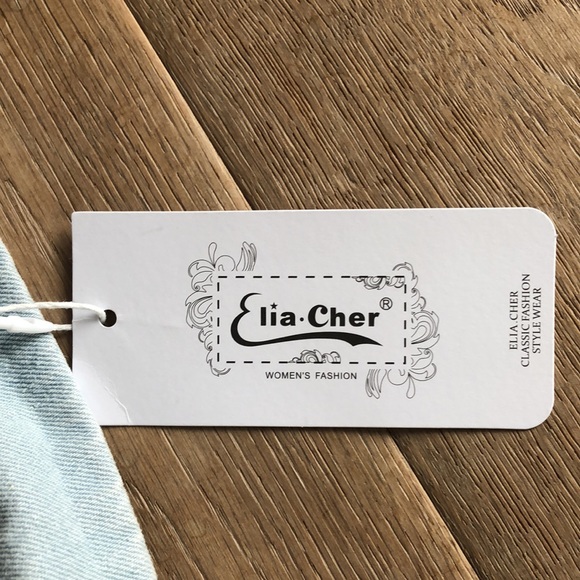 Elia-Cher Jean Jacket - Picture 3 of 9